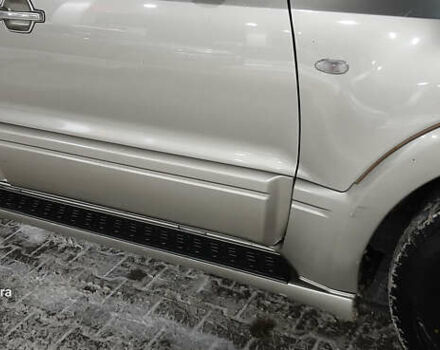 Бежевий Міцубісі Паджеро Вагон, об'ємом двигуна 3.2 л та пробігом 343 тис. км за 10300 $, фото 7 на Automoto.ua