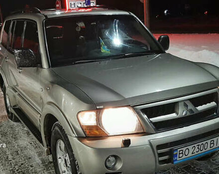 Бежевий Міцубісі Паджеро Вагон, об'ємом двигуна 3.2 л та пробігом 343 тис. км за 10300 $, фото 9 на Automoto.ua