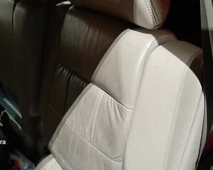 Бежевий Міцубісі Паджеро Вагон, об'ємом двигуна 3.2 л та пробігом 343 тис. км за 10300 $, фото 1 на Automoto.ua