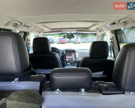 Міцубісі Паджеро Вагон 2007 у Овидиополе на Automoto.ua Бежевий Міцубісі Паджеро Вагон, об'ємом двигуна 3.2 л та пробігом 320 тис. км за 14500 $, фото 5 на Automoto.ua