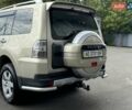 Бежевый Мицубиси Паджеро Вагон, объемом двигателя 3.2 л и пробегом 215 тыс. км за 13888 $, фото 48 на Automoto.ua