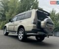 Бежевый Мицубиси Паджеро Вагон, объемом двигателя 3.2 л и пробегом 215 тыс. км за 13888 $, фото 103 на Automoto.ua