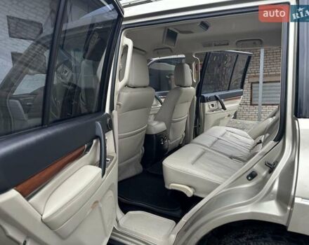 Міцубісі Паджеро Вагон 2007 у Миколаєві на Automoto.ua Бежевий Міцубісі Паджеро Вагон, об'ємом двигуна 3.83 л та пробігом 195 тис. км за 12999 $, фото 46 на Automoto.ua