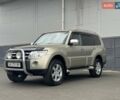 Бежевый Мицубиси Паджеро Вагон, объемом двигателя 3.2 л и пробегом 215 тыс. км за 13888 $, фото 74 на Automoto.ua