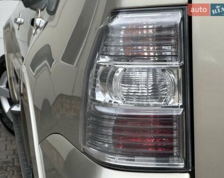 Міцубісі Паджеро Вагон 2007 у Миколаєві на Automoto.ua Бежевий Міцубісі Паджеро Вагон, об'ємом двигуна 3.83 л та пробігом 195 тис. км за 12999 $, фото 23 на Automoto.ua