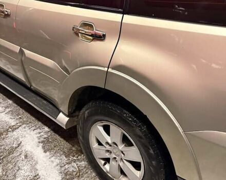 Бежевый Мицубиси Паджеро Вагон, объемом двигателя 3.8 л и пробегом 281 тыс. км за 7900 $, фото 7 на Automoto.ua