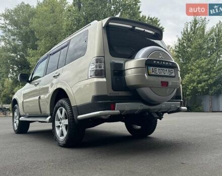 Бежевый Мицубиси Паджеро Вагон, объемом двигателя 3.2 л и пробегом 215 тыс. км за 13888 $, фото 108 на Automoto.ua
