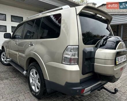 Міцубісі Паджеро Вагон 2007 у Миколаєві на Automoto.ua Бежевий Міцубісі Паджеро Вагон, об'ємом двигуна 3.83 л та пробігом 195 тис. км за 12999 $, фото 19 на Automoto.ua