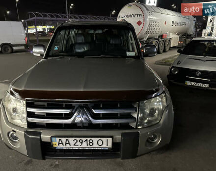 Бежевый Мицубиси Паджеро Вагон, объемом двигателя 2.97 л и пробегом 198 тыс. км за 7950 $, фото 5 на Automoto.ua