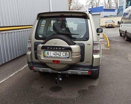 Бежевий Міцубісі Паджеро Вагон, об'ємом двигуна 2.97 л та пробігом 322 тис. км за 7800 $, фото 2 на Automoto.ua