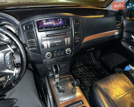 Бежевый Мицубиси Паджеро Вагон, объемом двигателя 2.97 л и пробегом 198 тыс. км за 7950 $, фото 11 на Automoto.ua