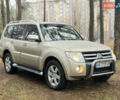 Бежевий Міцубісі Паджеро Вагон, об'ємом двигуна 3.2 л та пробігом 211 тис. км за 12800 $, фото 33 на Automoto.ua