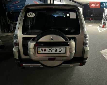 Бежевый Мицубиси Паджеро Вагон, объемом двигателя 2.97 л и пробегом 198 тыс. км за 7950 $, фото 9 на Automoto.ua
