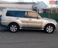 Бежевый Мицубиси Паджеро Вагон, объемом двигателя 3.2 л и пробегом 210 тыс. км за 12800 $, фото 9 на Automoto.ua