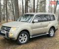 Бежевий Міцубісі Паджеро Вагон, об'ємом двигуна 3.2 л та пробігом 211 тис. км за 12800 $, фото 54 на Automoto.ua