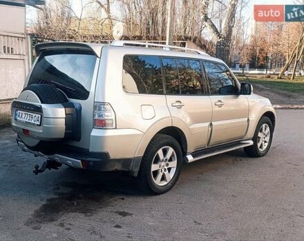 Бежевый Мицубиси Паджеро Вагон, объемом двигателя 3.2 л и пробегом 210 тыс. км за 12800 $, фото 13 на Automoto.ua