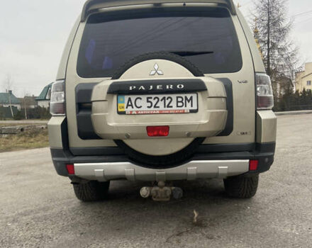 Бежевый Мицубиси Паджеро Вагон, объемом двигателя 3 л и пробегом 276 тыс. км за 12000 $, фото 7 на Automoto.ua