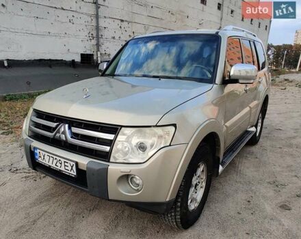 Бежевый Мицубиси Паджеро Вагон, объемом двигателя 2.97 л и пробегом 207 тыс. км за 7500 $, фото 6 на Automoto.ua