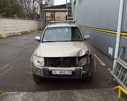 Бежевий Міцубісі Паджеро Вагон, об'ємом двигуна 2.97 л та пробігом 322 тис. км за 7800 $, фото 1 на Automoto.ua