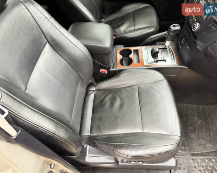 Бежевий Міцубісі Паджеро Вагон, об'ємом двигуна 3.2 л та пробігом 211 тис. км за 12800 $, фото 50 на Automoto.ua