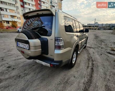 Бежевый Мицубиси Паджеро Вагон, объемом двигателя 2.97 л и пробегом 207 тыс. км за 7500 $, фото 5 на Automoto.ua