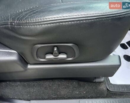 Бежевый Мицубиси Паджеро Вагон, объемом двигателя 3.2 л и пробегом 146 тыс. км за 19200 $, фото 18 на Automoto.ua