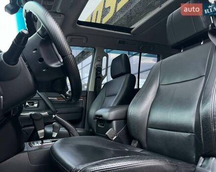 Бежевый Мицубиси Паджеро Вагон, объемом двигателя 3.2 л и пробегом 146 тыс. км за 19200 $, фото 8 на Automoto.ua