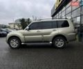 Бежевый Мицубиси Паджеро Вагон, объемом двигателя 3.2 л и пробегом 146 тыс. км за 19200 $, фото 3 на Automoto.ua
