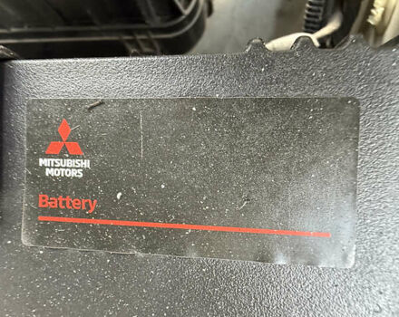 Бежевий Міцубісі Паджеро Вагон, об'ємом двигуна 3.2 л та пробігом 189 тис. км за 18300 $, фото 21 на Automoto.ua