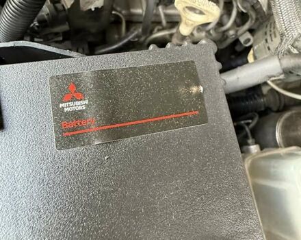 Бежевый Мицубиси Паджеро Вагон, объемом двигателя 3.2 л и пробегом 189 тыс. км за 18899 $, фото 21 на Automoto.ua