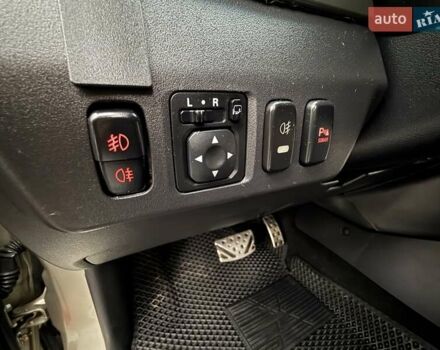 Бежевый Мицубиси Паджеро Вагон, объемом двигателя 3.2 л и пробегом 189 тыс. км за 18899 $, фото 35 на Automoto.ua