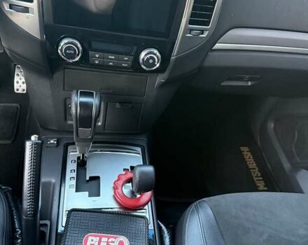 Бежевый Мицубиси Паджеро Вагон, объемом двигателя 2.97 л и пробегом 122 тыс. км за 28800 $, фото 5 на Automoto.ua