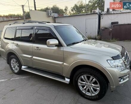 Бежевый Мицубиси Паджеро Вагон, объемом двигателя 2.97 л и пробегом 122 тыс. км за 28800 $, фото 2 на Automoto.ua