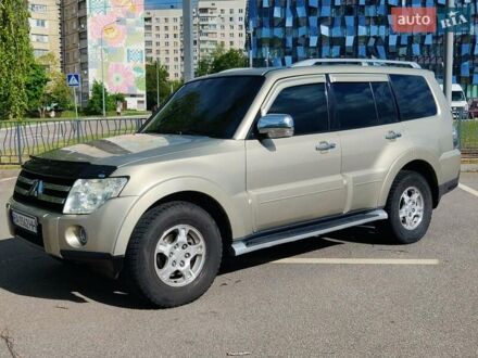 Міцубісі Паджеро Вагон 2007 у Харкові на Automoto.ua Бежевий Міцубісі Паджеро Вагон, об'ємом двигуна 3 л та пробігом 248 тис. км за 9600 $, фото 1 на Automoto.ua