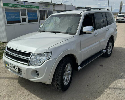 Бежевый Мицубиси Паджеро Вагон, объемом двигателя 3.2 л и пробегом 202 тыс. км за 21000 $, фото 1 на Automoto.ua