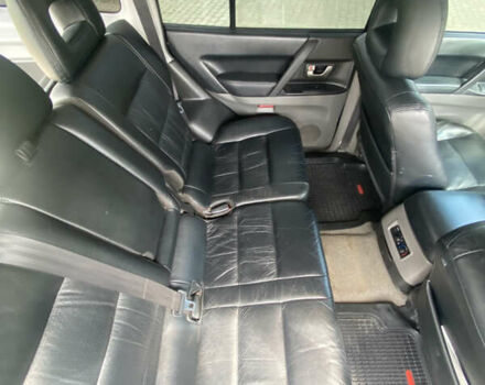 Чорний Міцубісі Паджеро Вагон, об'ємом двигуна 3.5 л та пробігом 188 тис. км за 8000 $, фото 16 на Automoto.ua