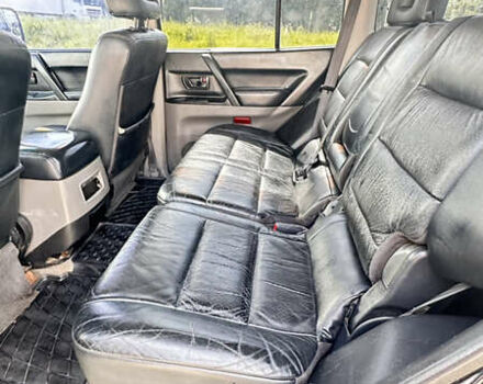 Черный Мицубиси Паджеро Вагон, объемом двигателя 3.5 л и пробегом 455 тыс. км за 6500 $, фото 19 на Automoto.ua