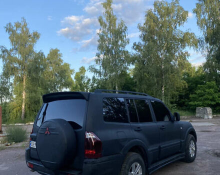 Чорний Міцубісі Паджеро Вагон, об'ємом двигуна 3.2 л та пробігом 311 тис. км за 10400 $, фото 6 на Automoto.ua