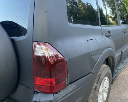 Чорний Міцубісі Паджеро Вагон, об'ємом двигуна 3.2 л та пробігом 311 тис. км за 10400 $, фото 9 на Automoto.ua