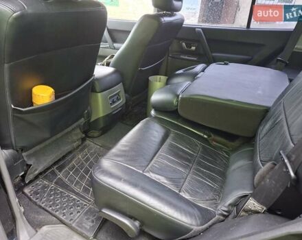 Черный Мицубиси Паджеро Вагон, объемом двигателя 3.5 л и пробегом 245 тыс. км за 7200 $, фото 13 на Automoto.ua