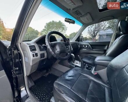 Черный Мицубиси Паджеро Вагон, объемом двигателя 3.5 л и пробегом 271 тыс. км за 6999 $, фото 44 на Automoto.ua