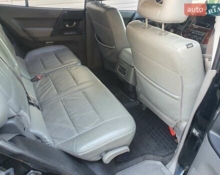 Чорний Міцубісі Паджеро Вагон, об'ємом двигуна 3 л та пробігом 228 тис. км за 12000 $, фото 14 на Automoto.ua