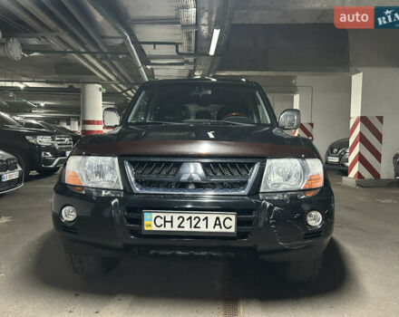 Черный Мицубиси Паджеро Вагон, объемом двигателя 3.2 л и пробегом 254 тыс. км за 10600 $, фото 2 на Automoto.ua