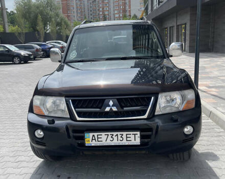 Черный Мицубиси Паджеро Вагон, объемом двигателя 3.2 л и пробегом 403 тыс. км за 9700 $, фото 4 на Automoto.ua
