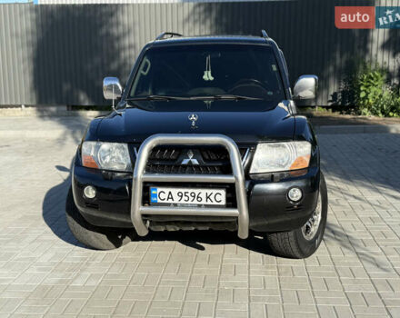 Черный Мицубиси Паджеро Вагон, объемом двигателя 3 л и пробегом 265 тыс. км за 9900 $, фото 5 на Automoto.ua