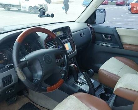 Черный Мицубиси Паджеро Вагон, объемом двигателя 3.2 л и пробегом 347 тыс. км за 10500 $, фото 8 на Automoto.ua