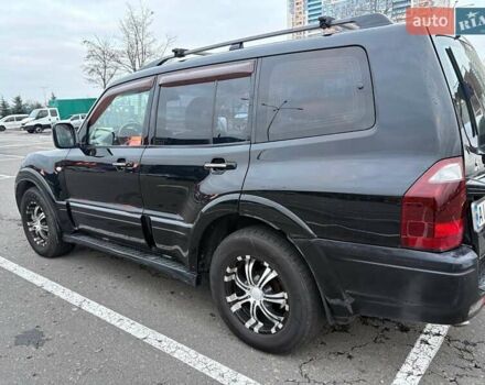 Чорний Міцубісі Паджеро Вагон, об'ємом двигуна 3.2 л та пробігом 392 тис. км за 9000 $, фото 7 на Automoto.ua