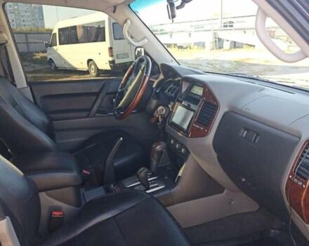 Чорний Міцубісі Паджеро Вагон, об'ємом двигуна 3.5 л та пробігом 270 тис. км за 7500 $, фото 2 на Automoto.ua