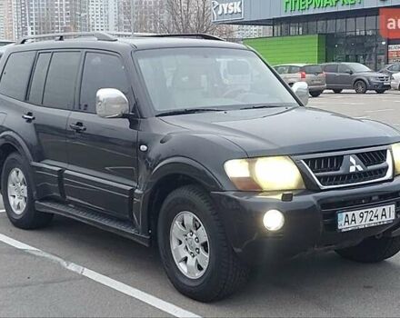 Черный Мицубиси Паджеро Вагон, объемом двигателя 3.2 л и пробегом 347 тыс. км за 10500 $, фото 1 на Automoto.ua