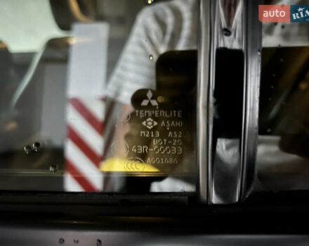 Черный Мицубиси Паджеро Вагон, объемом двигателя 3.2 л и пробегом 254 тыс. км за 10600 $, фото 14 на Automoto.ua